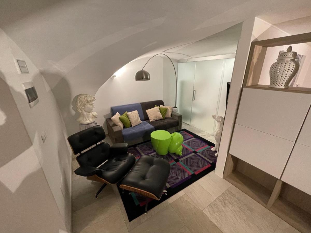 Loft “Cinema Galleria” Διαμέρισμα Μπάρι Εξωτερικό φωτογραφία