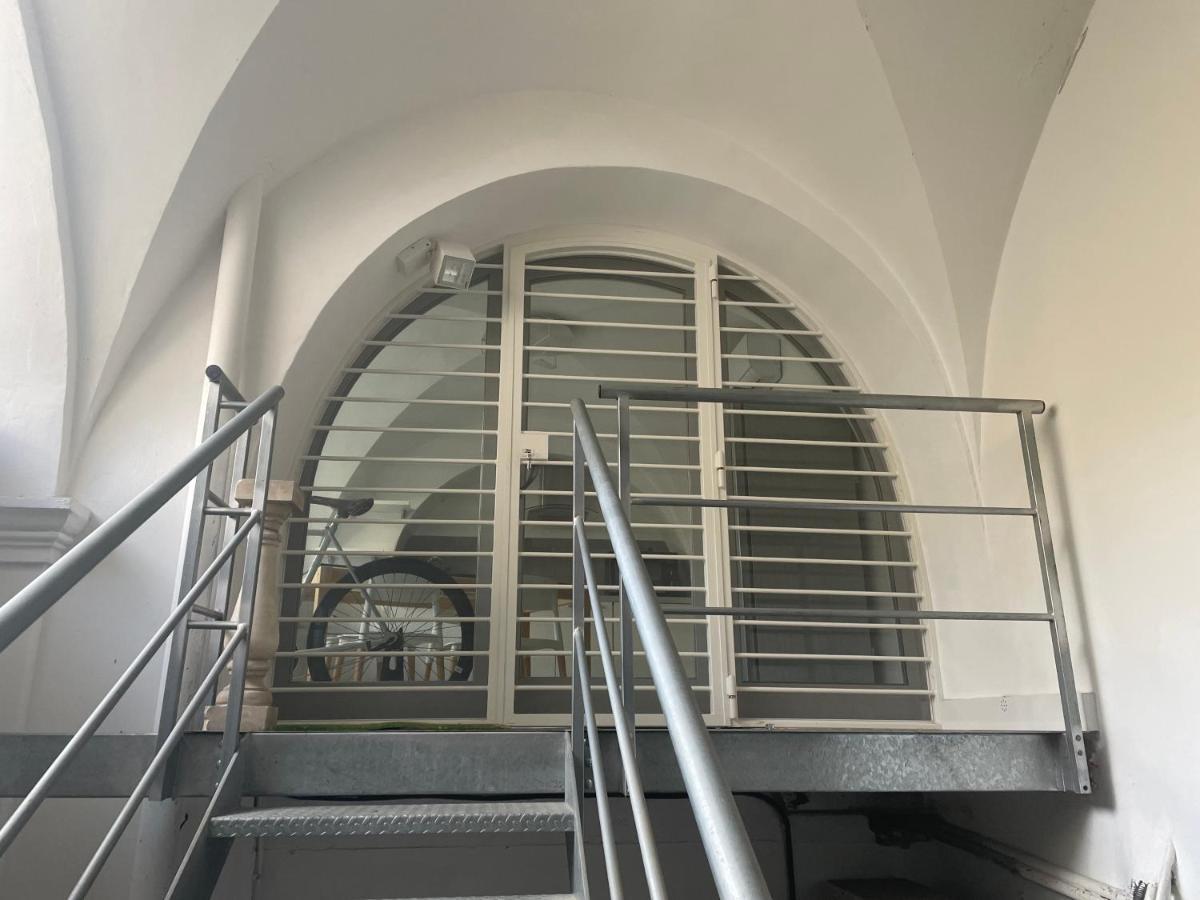 Loft “Cinema Galleria” Διαμέρισμα Μπάρι Εξωτερικό φωτογραφία
